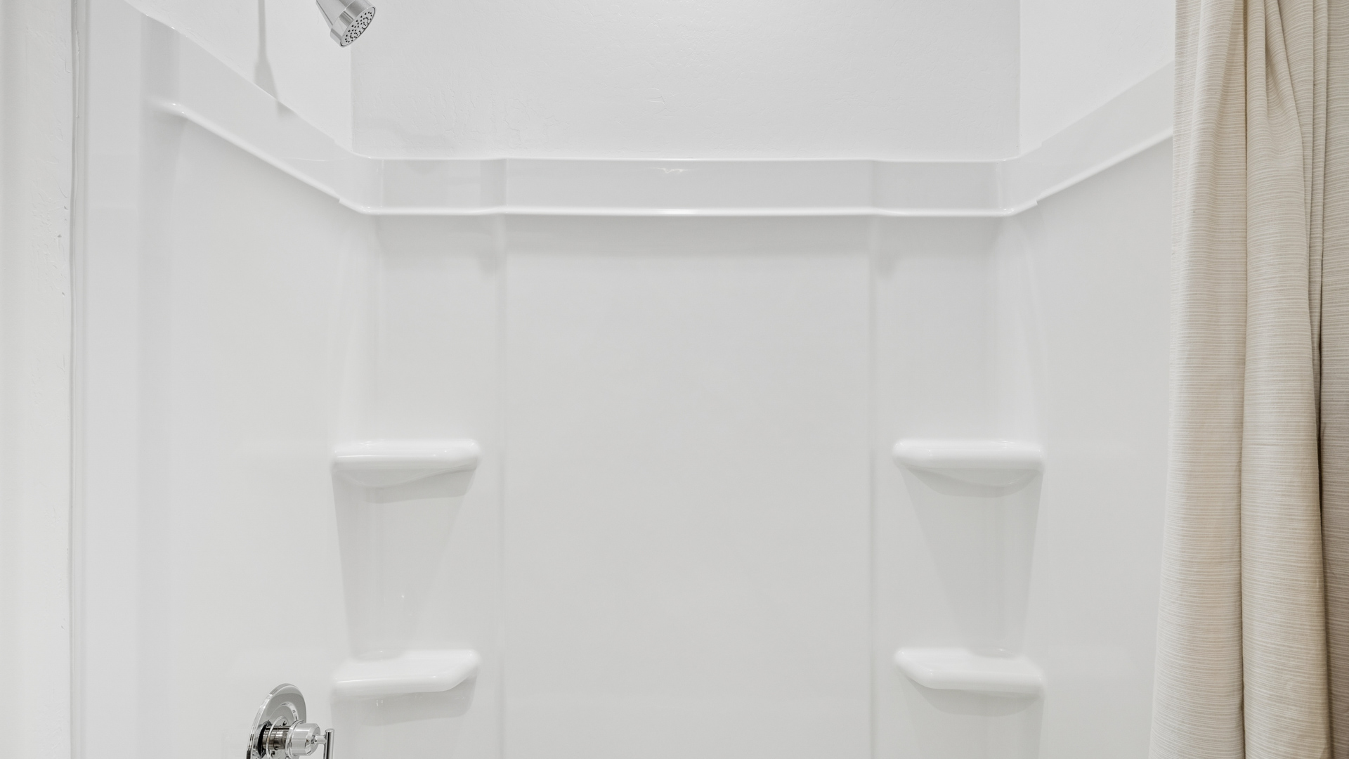 A well-designed bathroom emphasizing functionality and contemporary style.