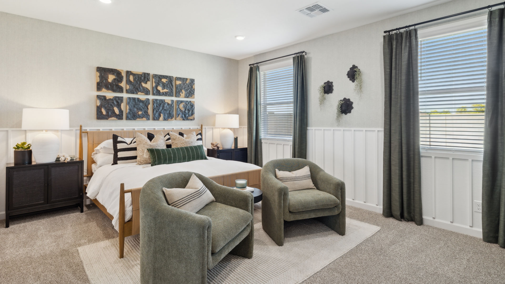 primary suite with walk in closet
