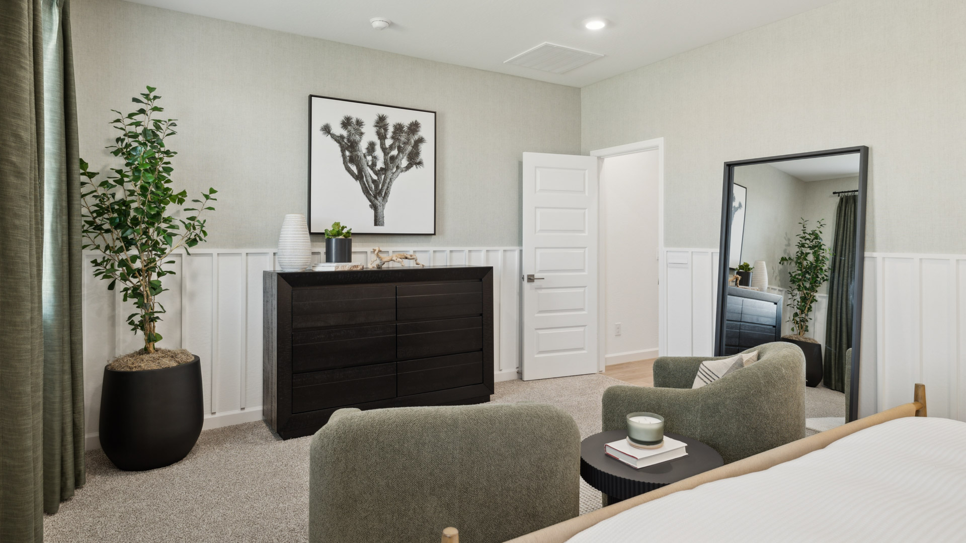 primary suite with walk in closet