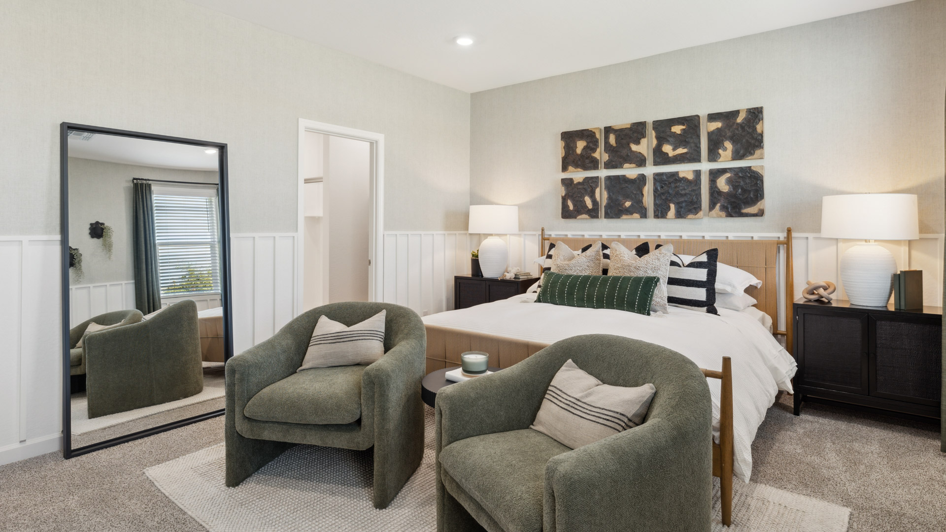 primary suite with walk in closet