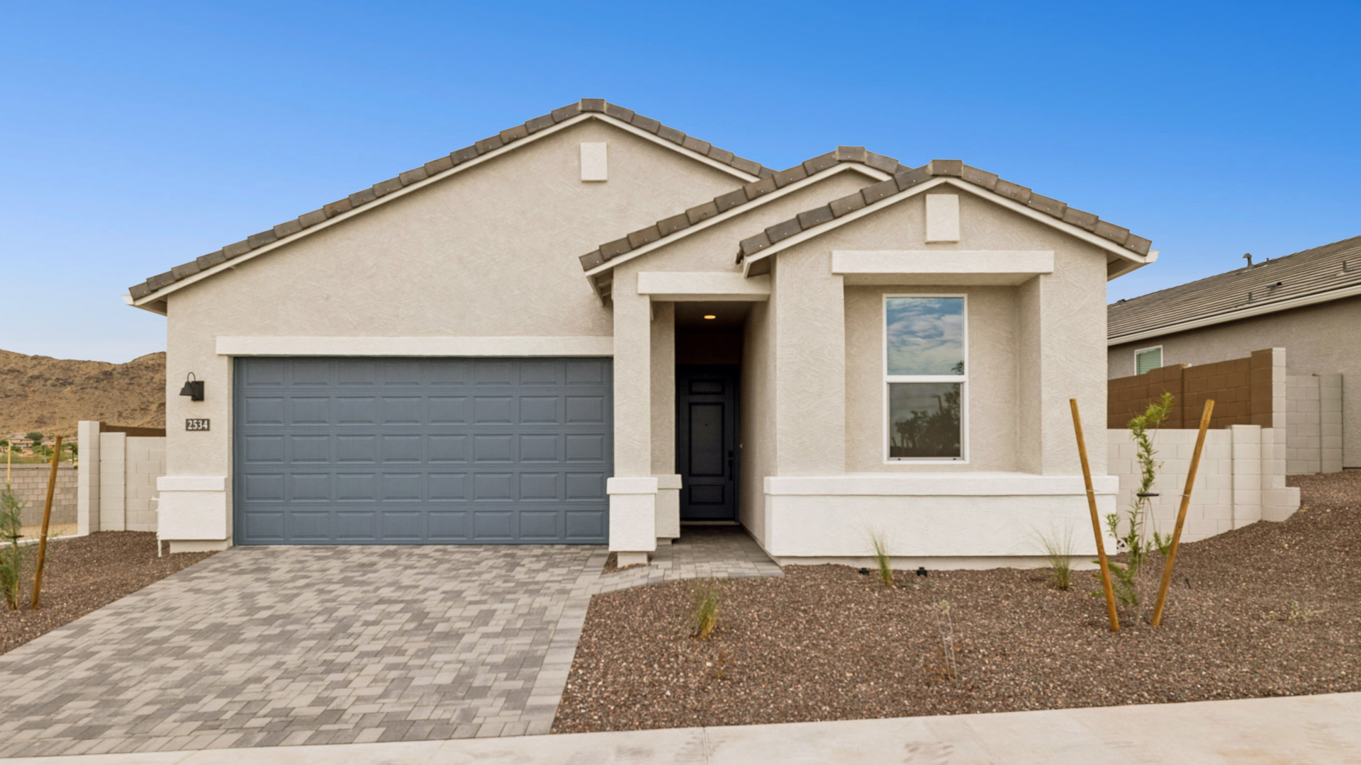 2534 W Satinwood Dr exterior