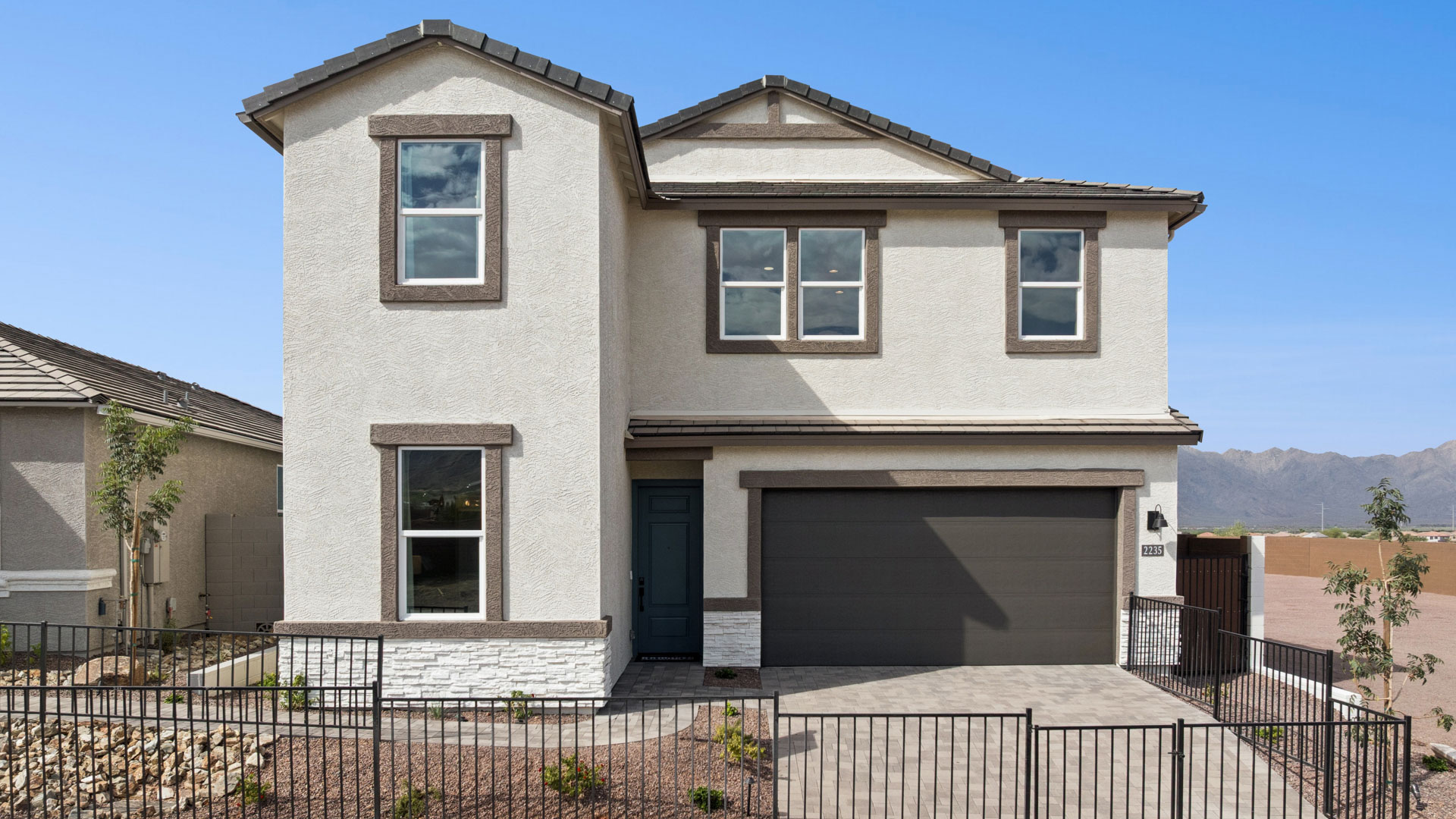 Ibis Model at Upper Canyon