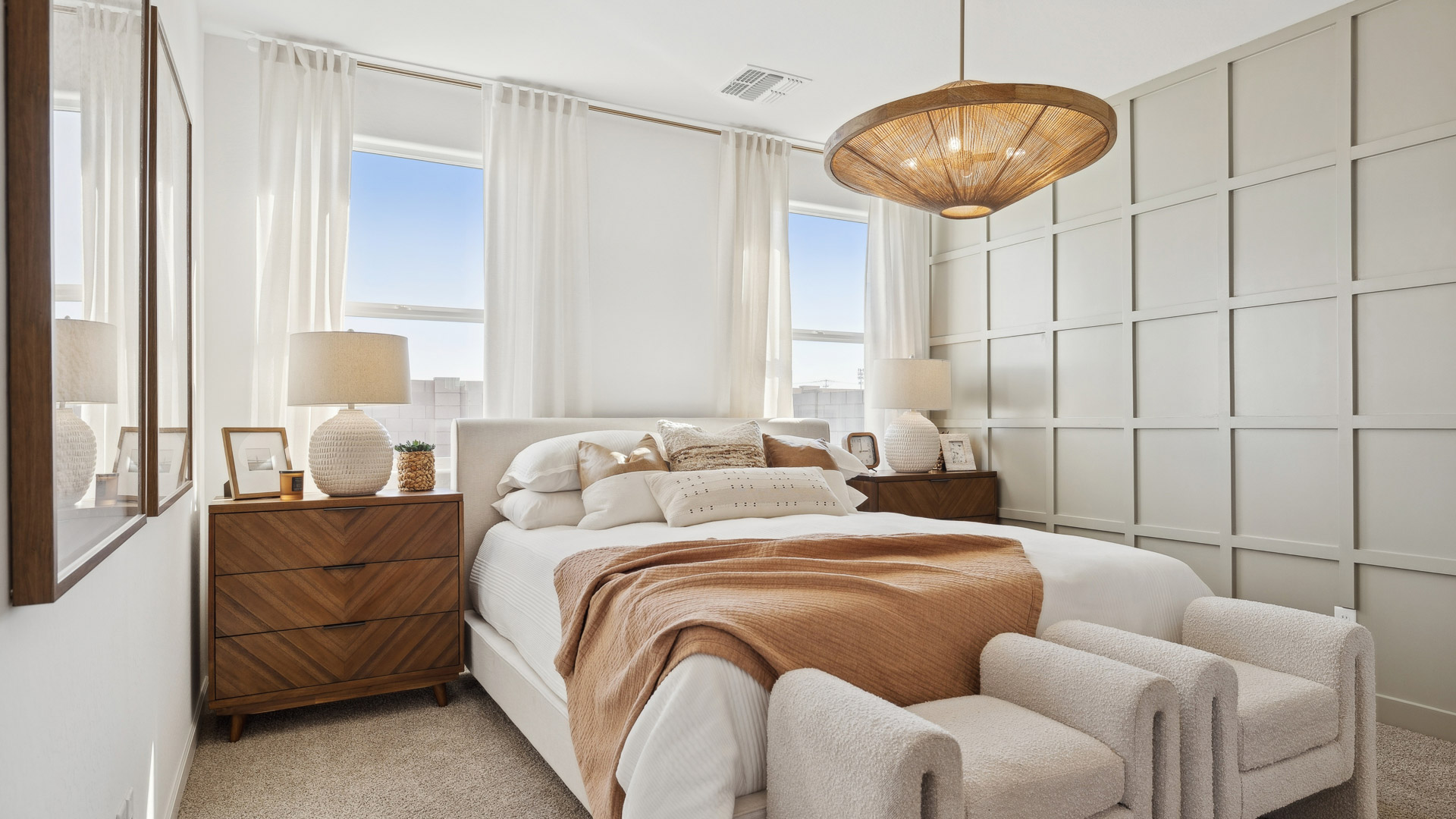 primary suite with walk in closet