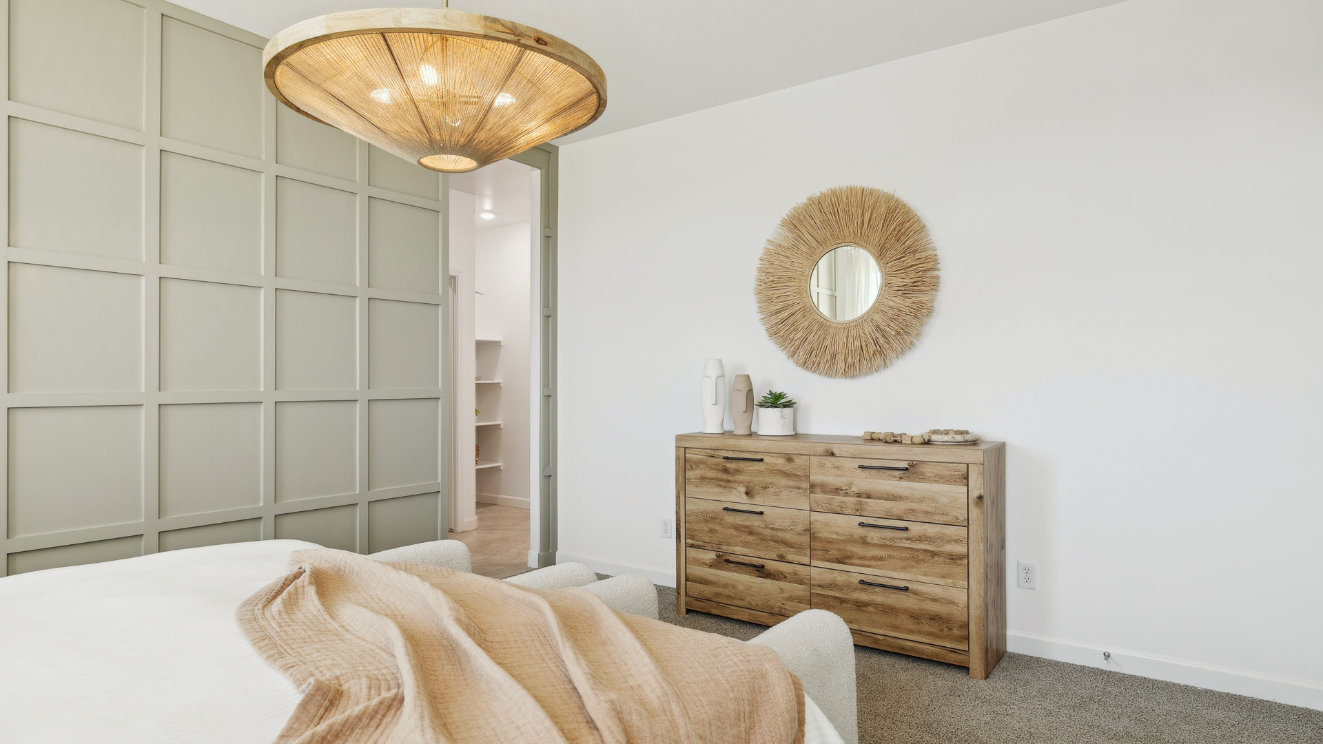 primary suite with walk in closet