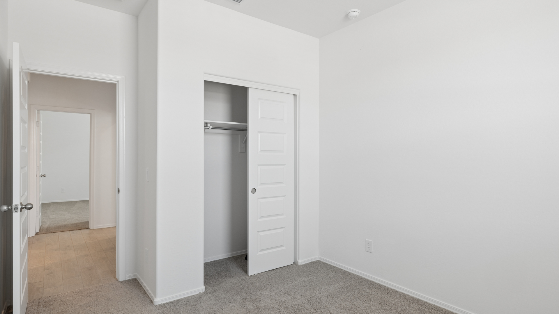 Guest bedroom