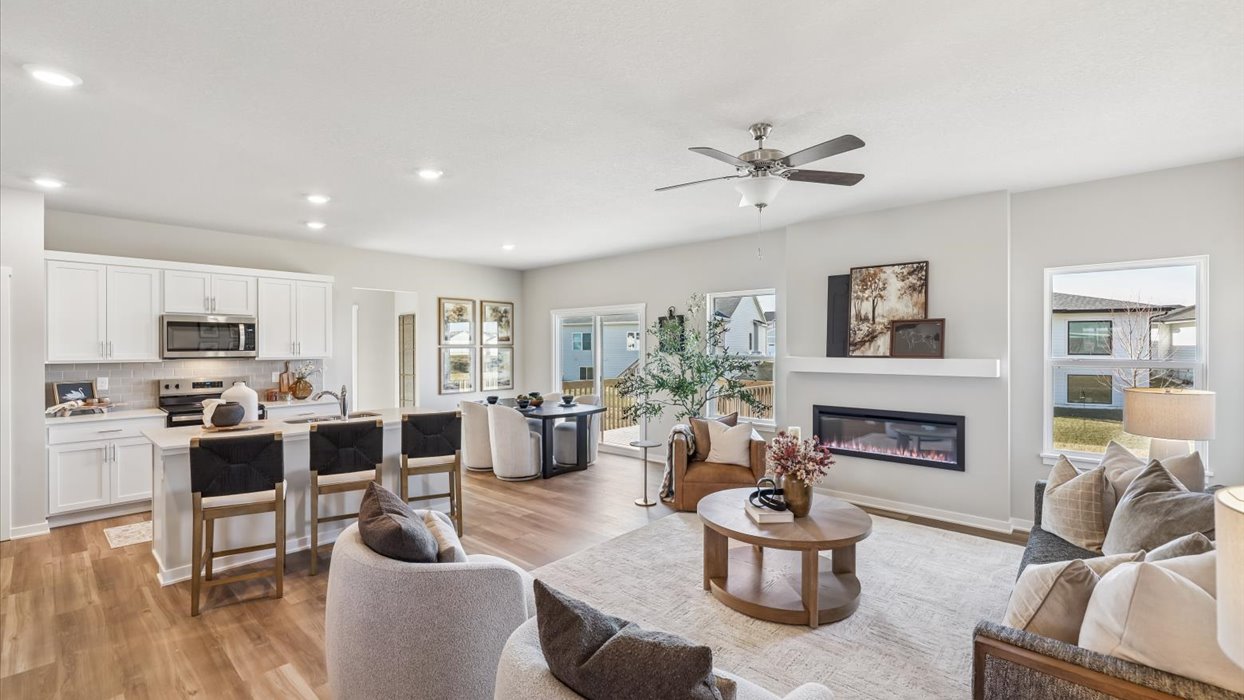 open concept floor plan with living room and dining area and kitchen