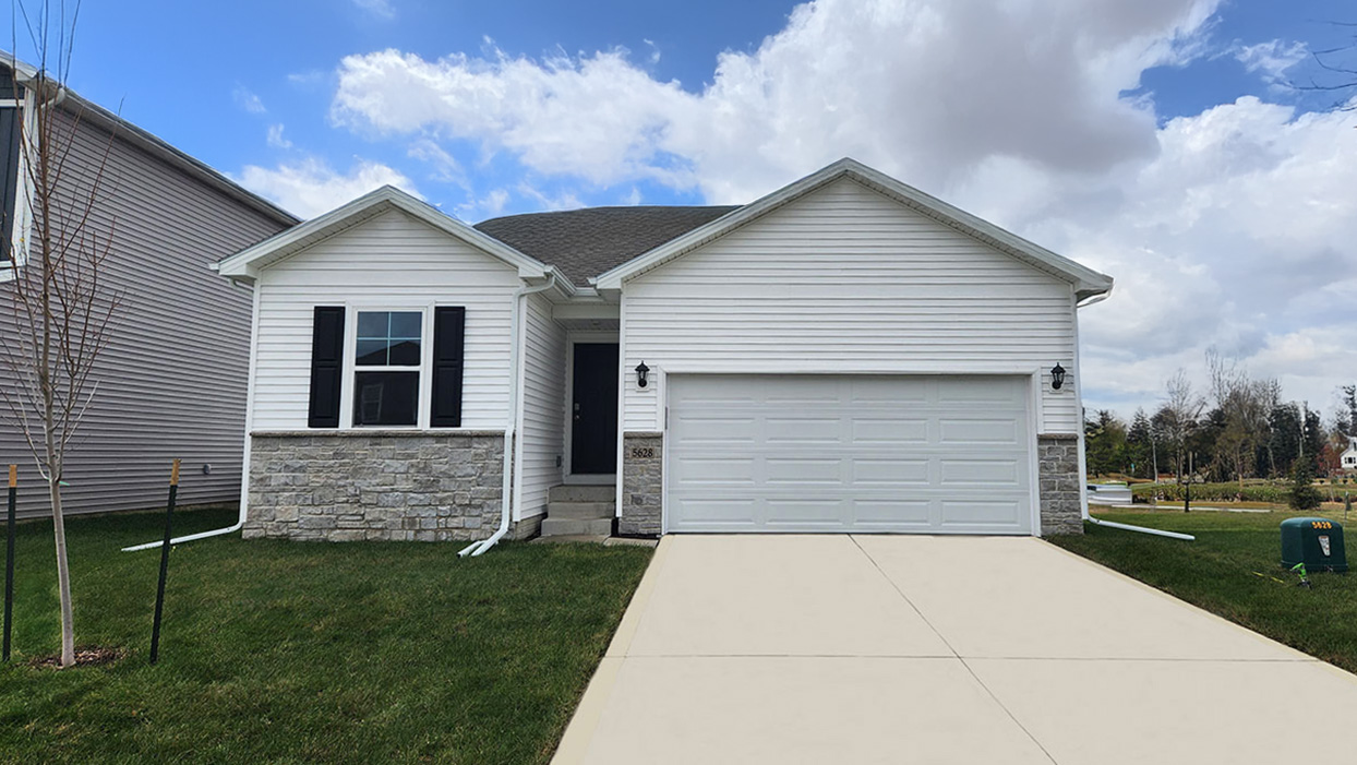 2400 SE Billings Pl exterior