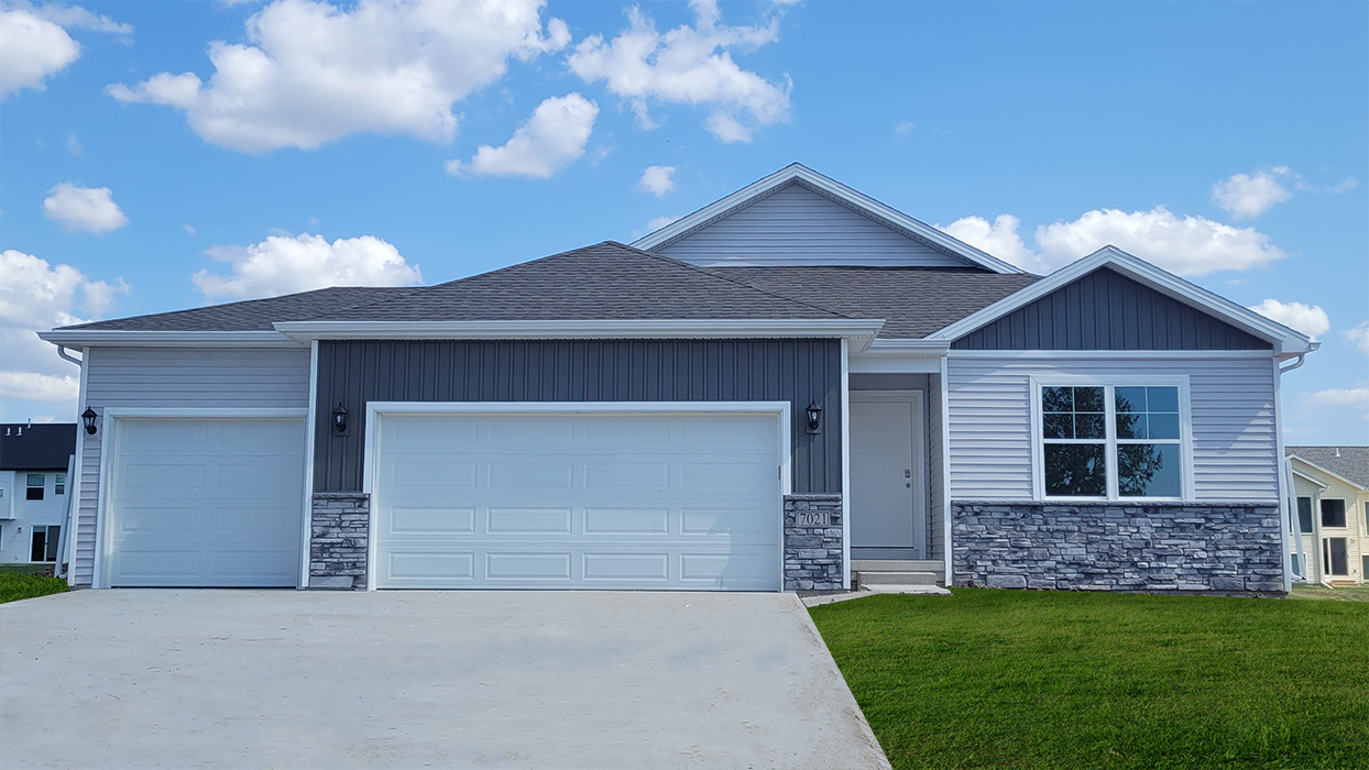 1410 MALLARD LN exterior