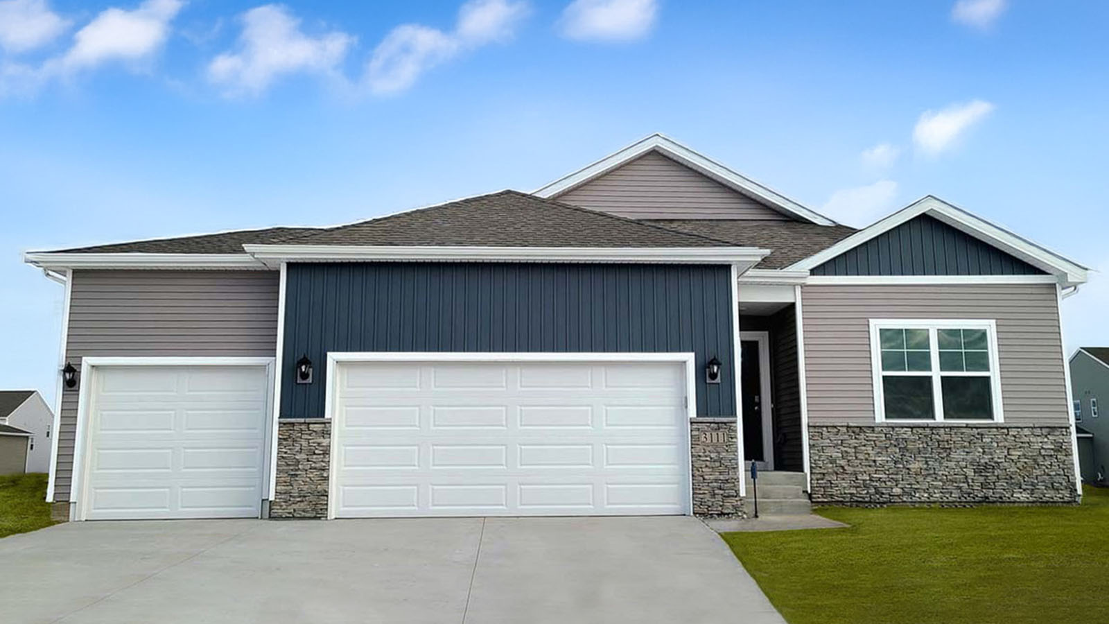 1138 33RD CT SW exterior
