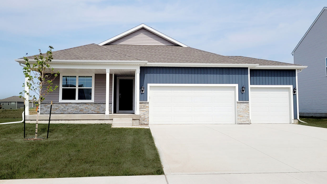 1160 33RD CT SW exterior
