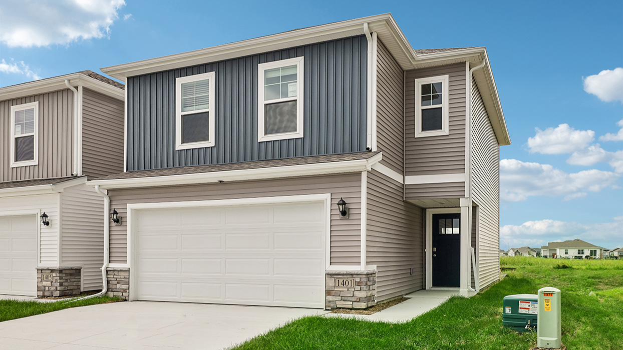 4301 NE Spear Ln exterior