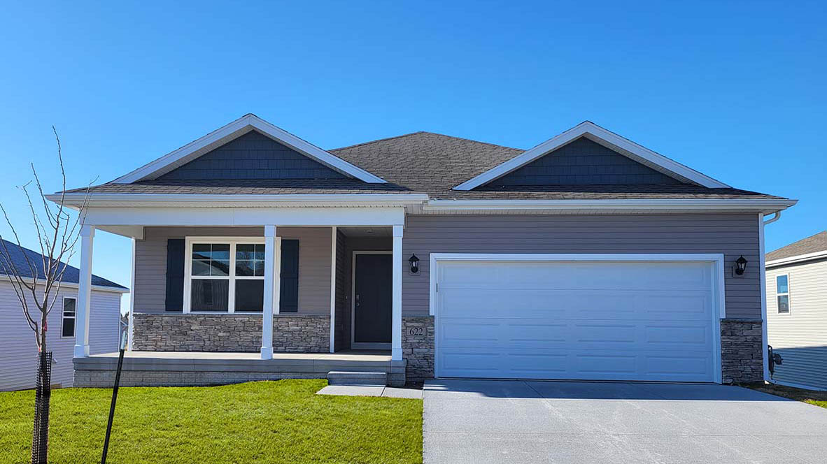 15211 Stonecrop Dr exterior
