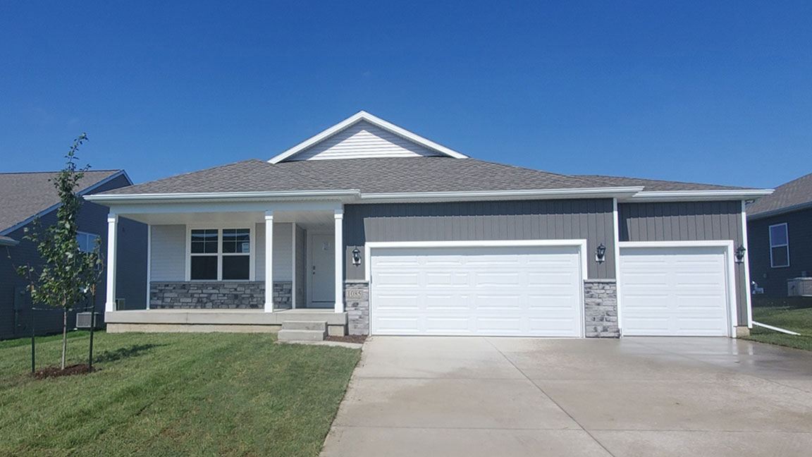 1110 Hillside Pl exterior