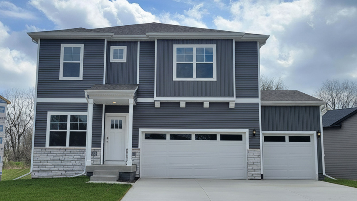 134 10Th Ave NE exterior