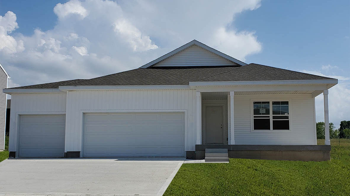 Available Home in Woods of Copper Creek Des Moines, IA D.R. Horton