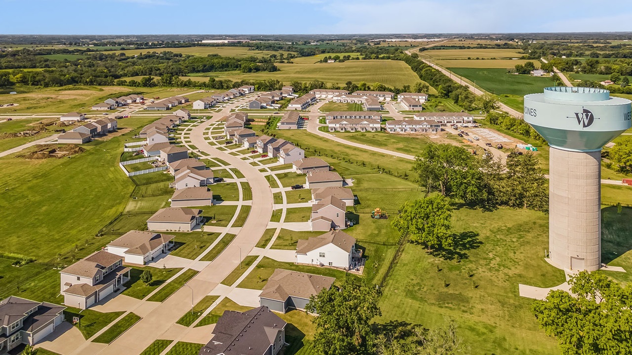 Houses For Sale in West Des Moines, IA | Fox Ridge | D.R. Horton