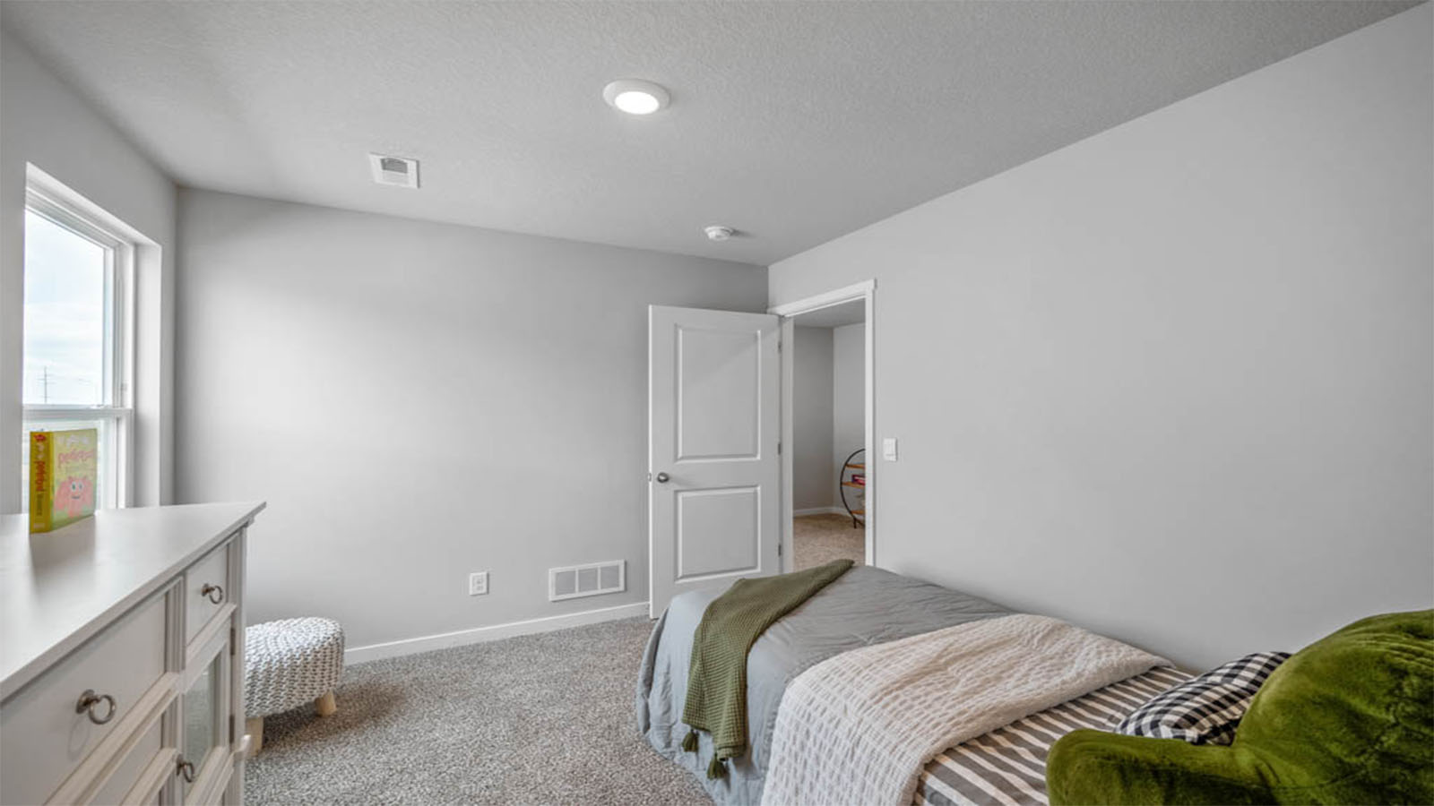 Third bedroom with window