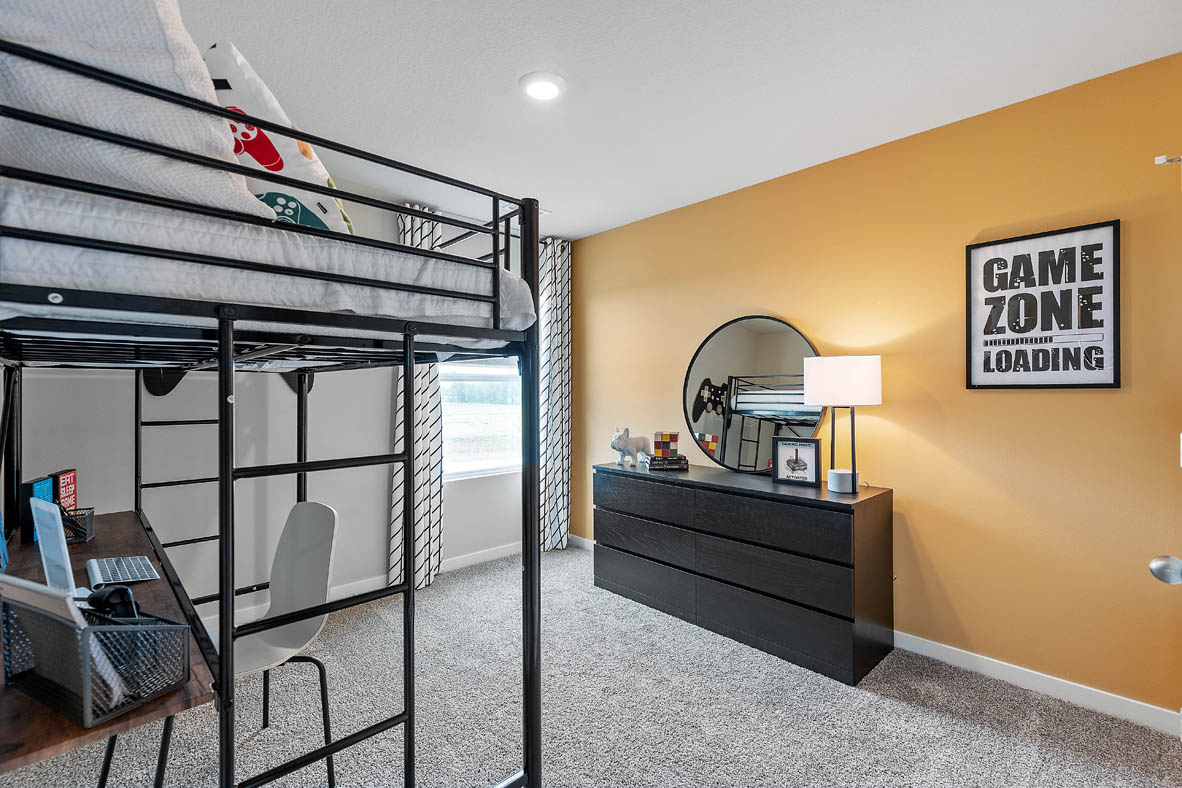 Fourth bedroom with accent wall