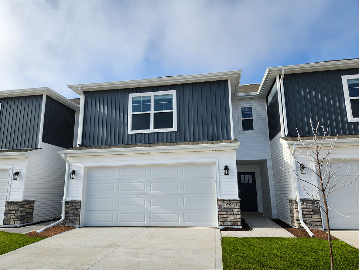 Available Home in Southbridge Townhomes ADEL, IA D.R. Horton