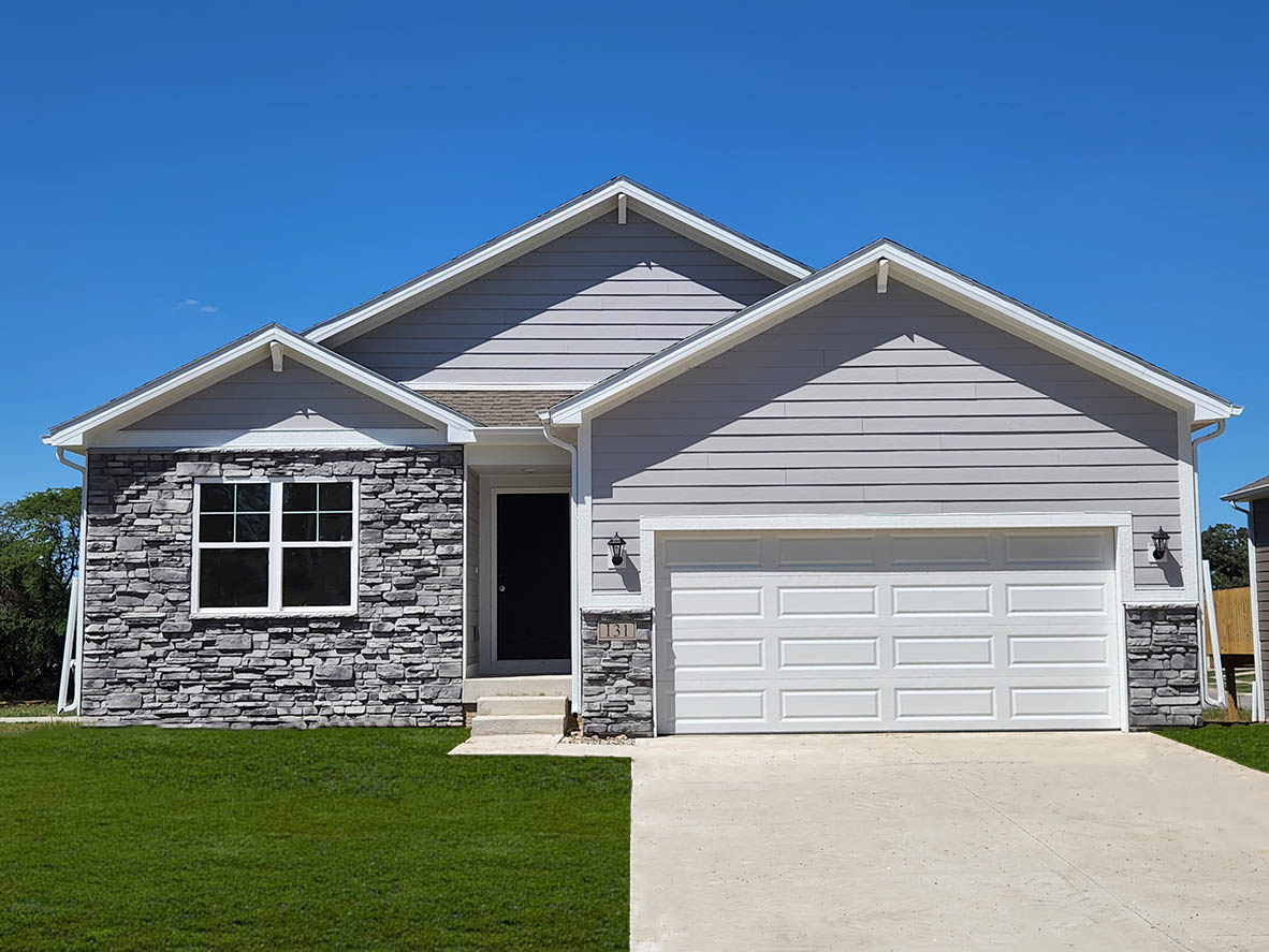 New Homes in Quail Run BONDURANT, IA D.R. Horton