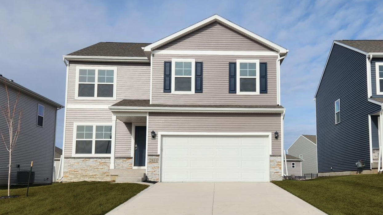 3453 Craven DR exterior