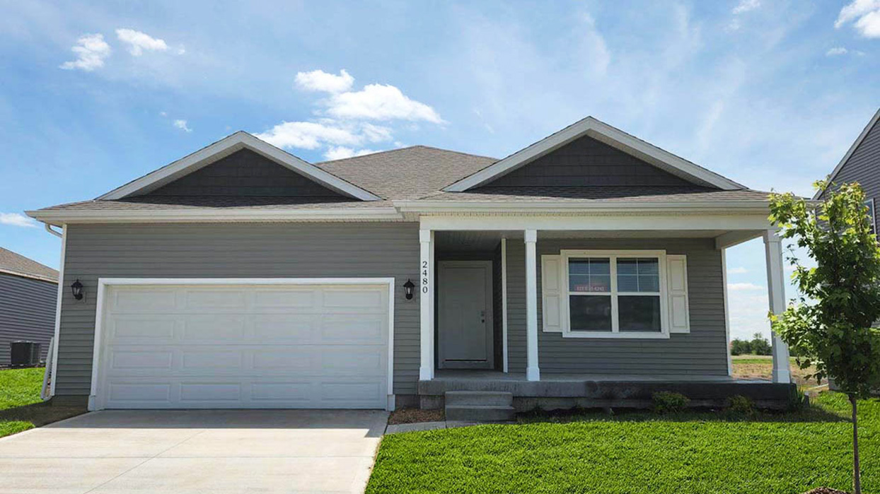 3494 Craven DR exterior