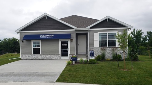 Exterior photo of the Aldridge one-story model in Edgewood in Hiawatha, Iowa