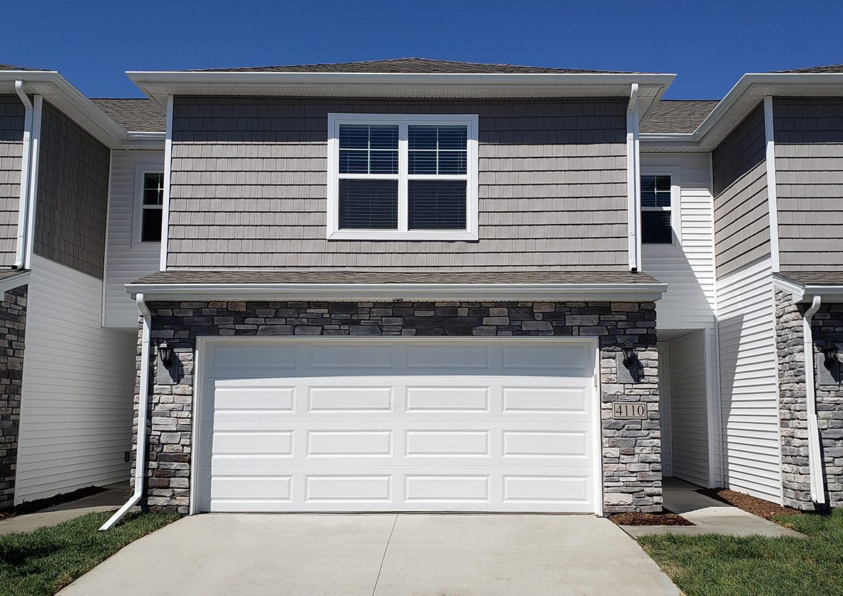 Available Home in Prairie Village Townhomes Tiffin, IA D.R. Horton