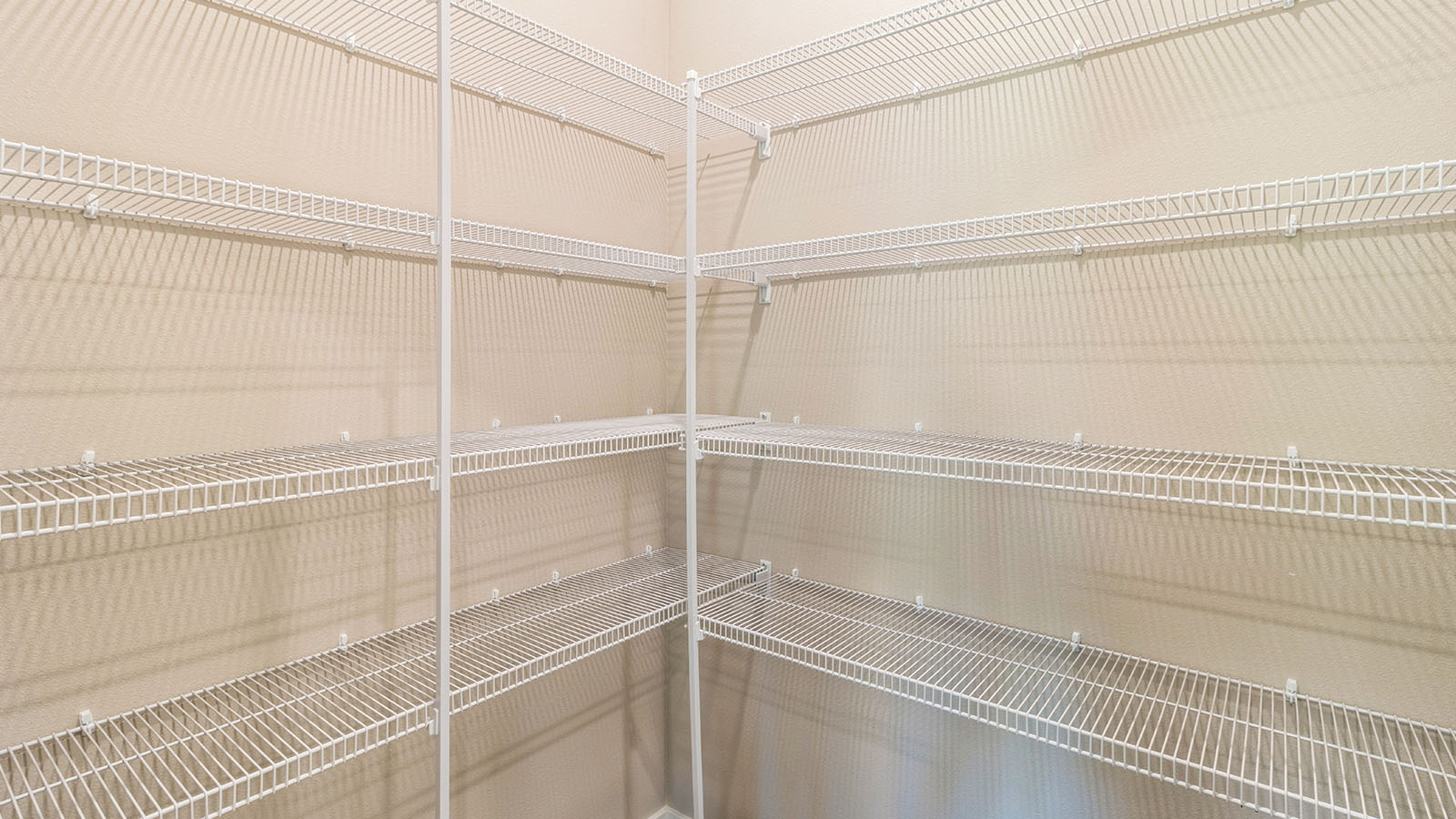 Walk in Pantry