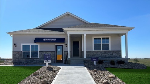 exterior of sunset meadows neuville model