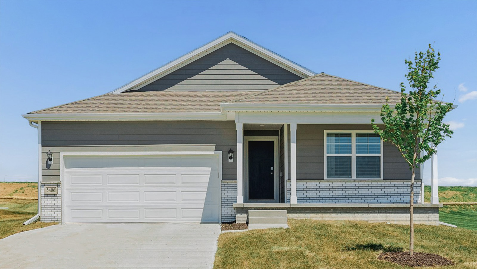 7204 S 204Th Ave exterior