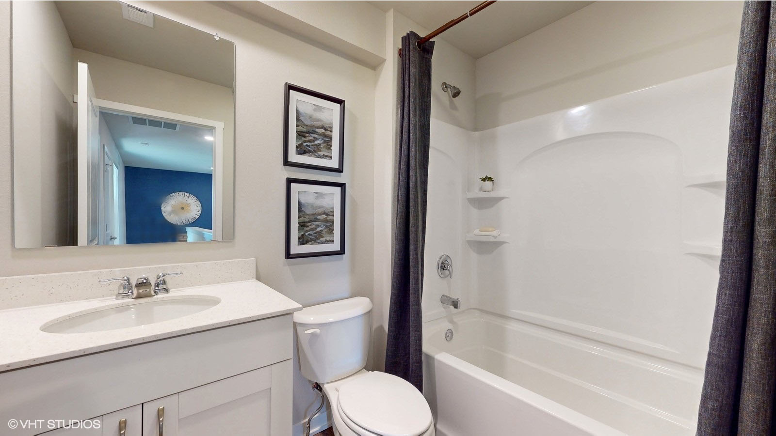 2nd full bath upstairs showing sink and bath