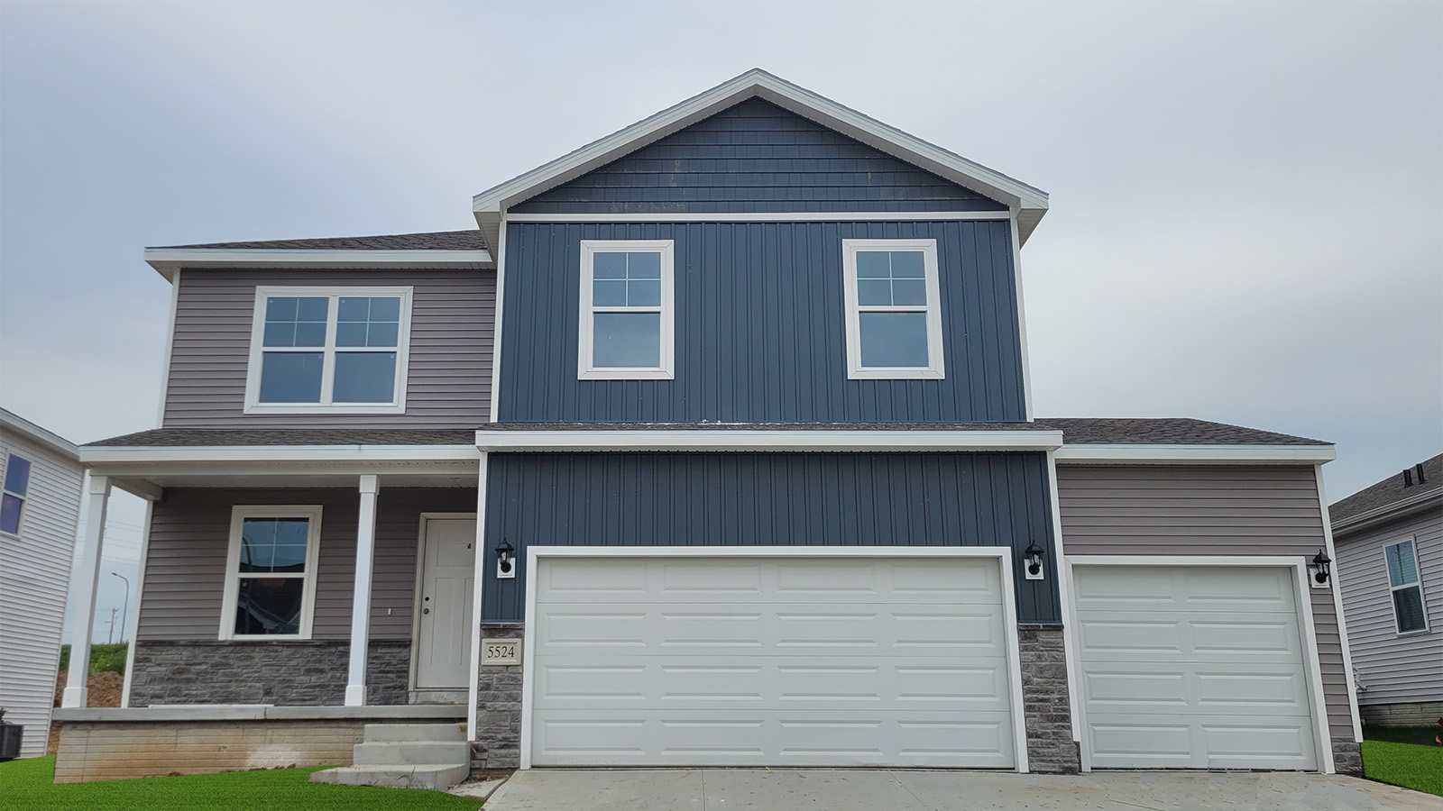 5557 N 186 Ave exterior