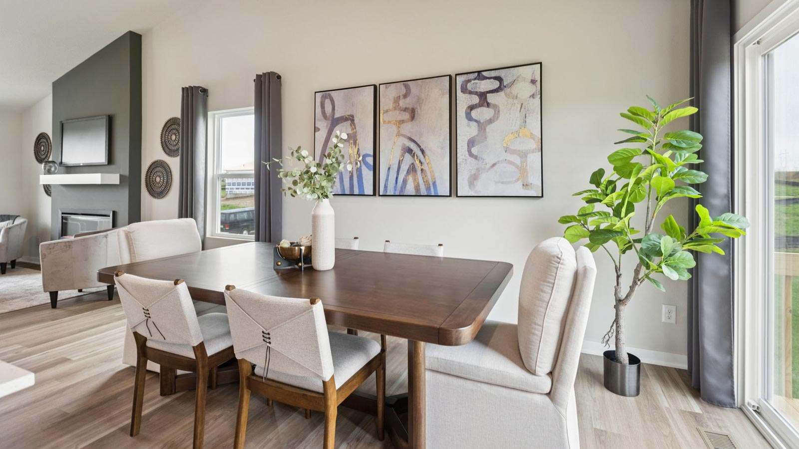 Dining area of Fremont with large family dining table