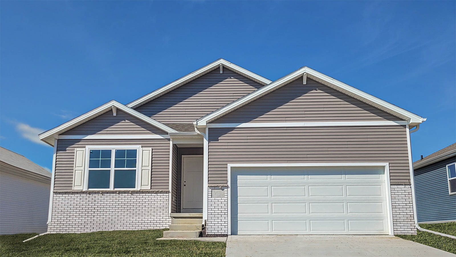 12657 S 205TH AVE exterior