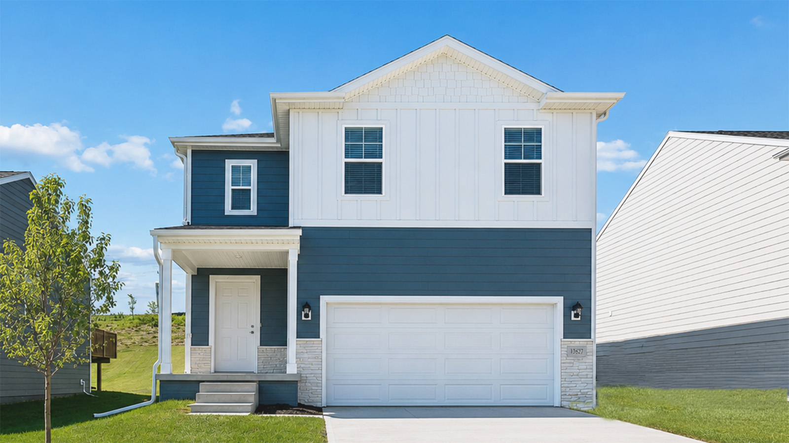 7202 N 137th St exterior