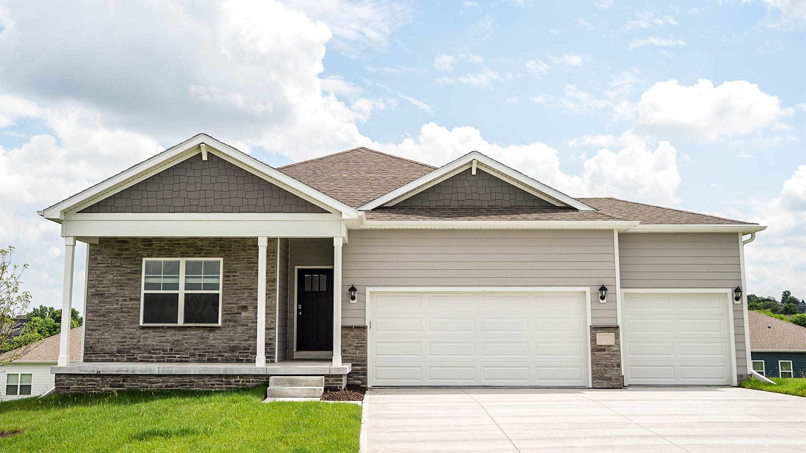 exterior of neuville home