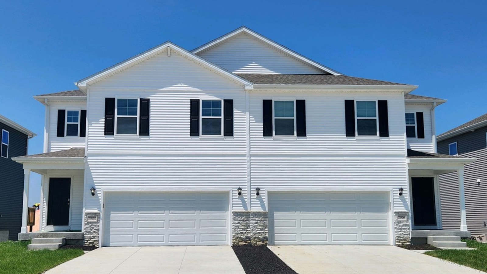 7720 N 169th St exterior