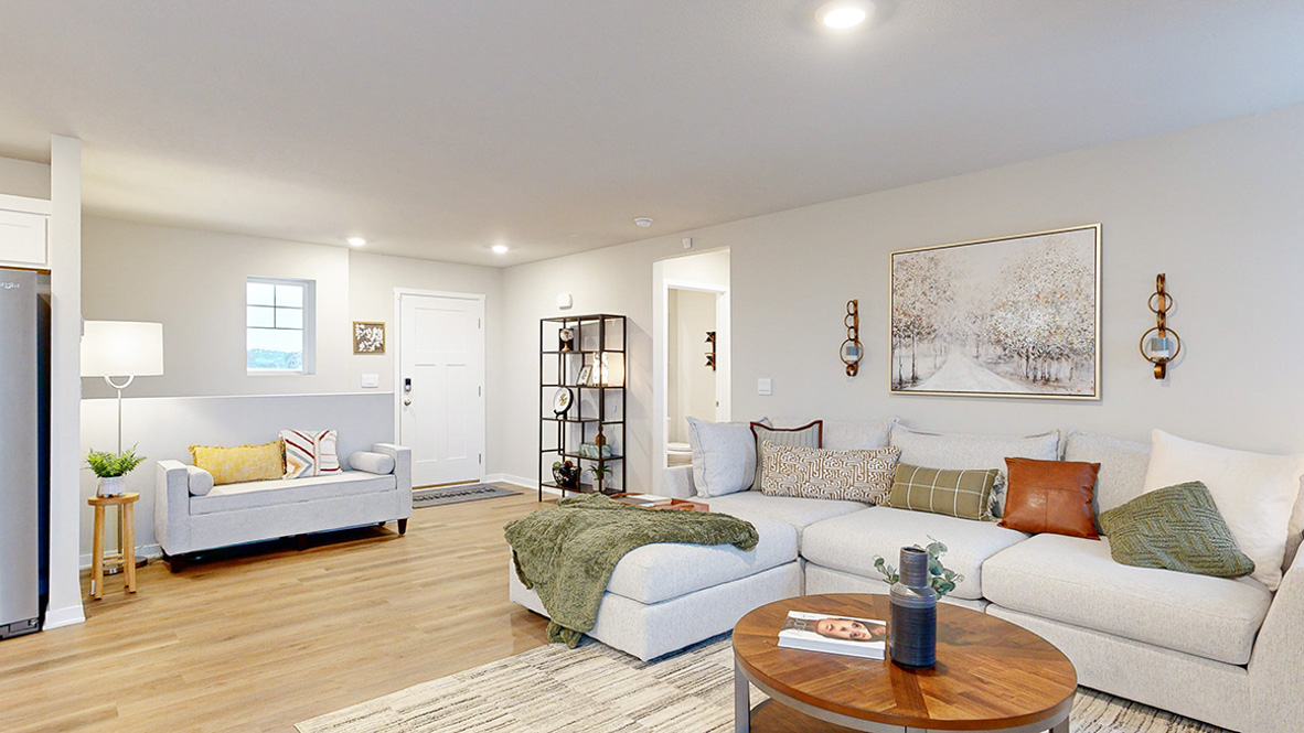 Living room of the Reagan showing the entry