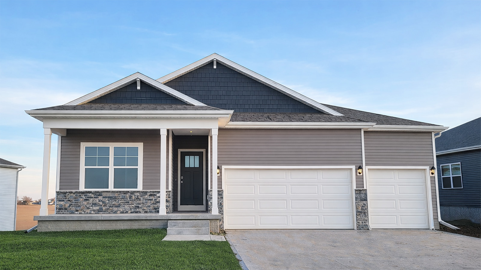 12413 S 205Th Ave exterior