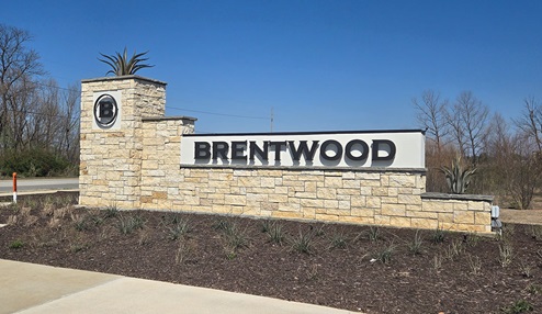 Brentwood Village Sign