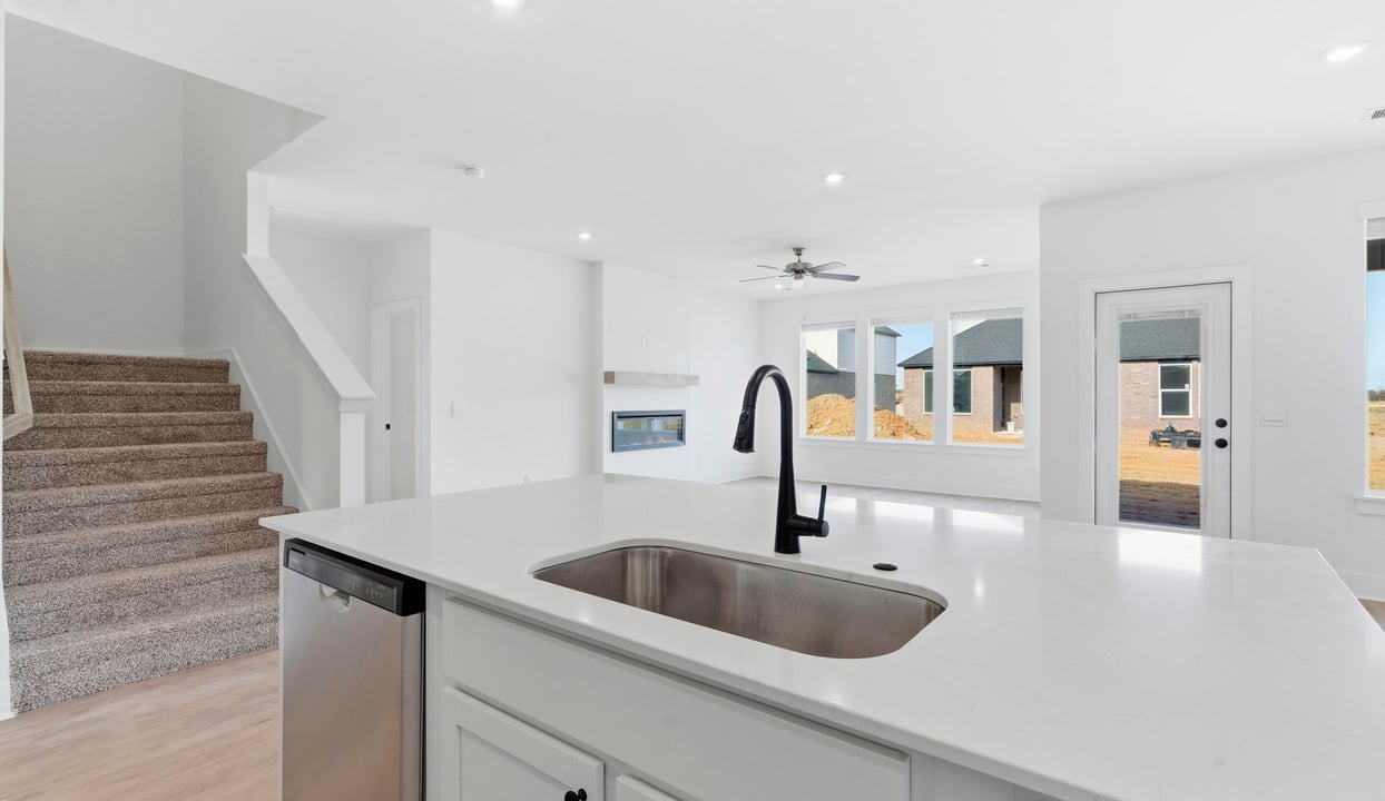 Kitchen and Living