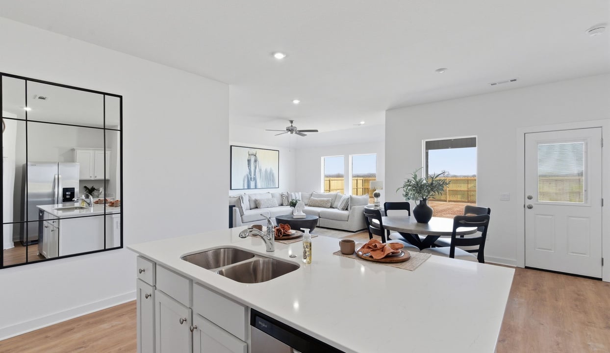 KItchen, Dining, and Living