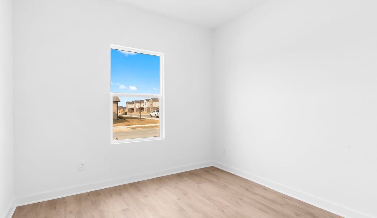 Secondary bedroom