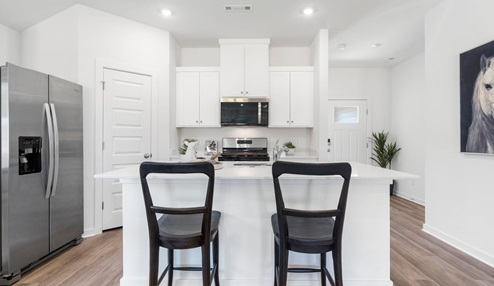 Full Kitchen Cabinets