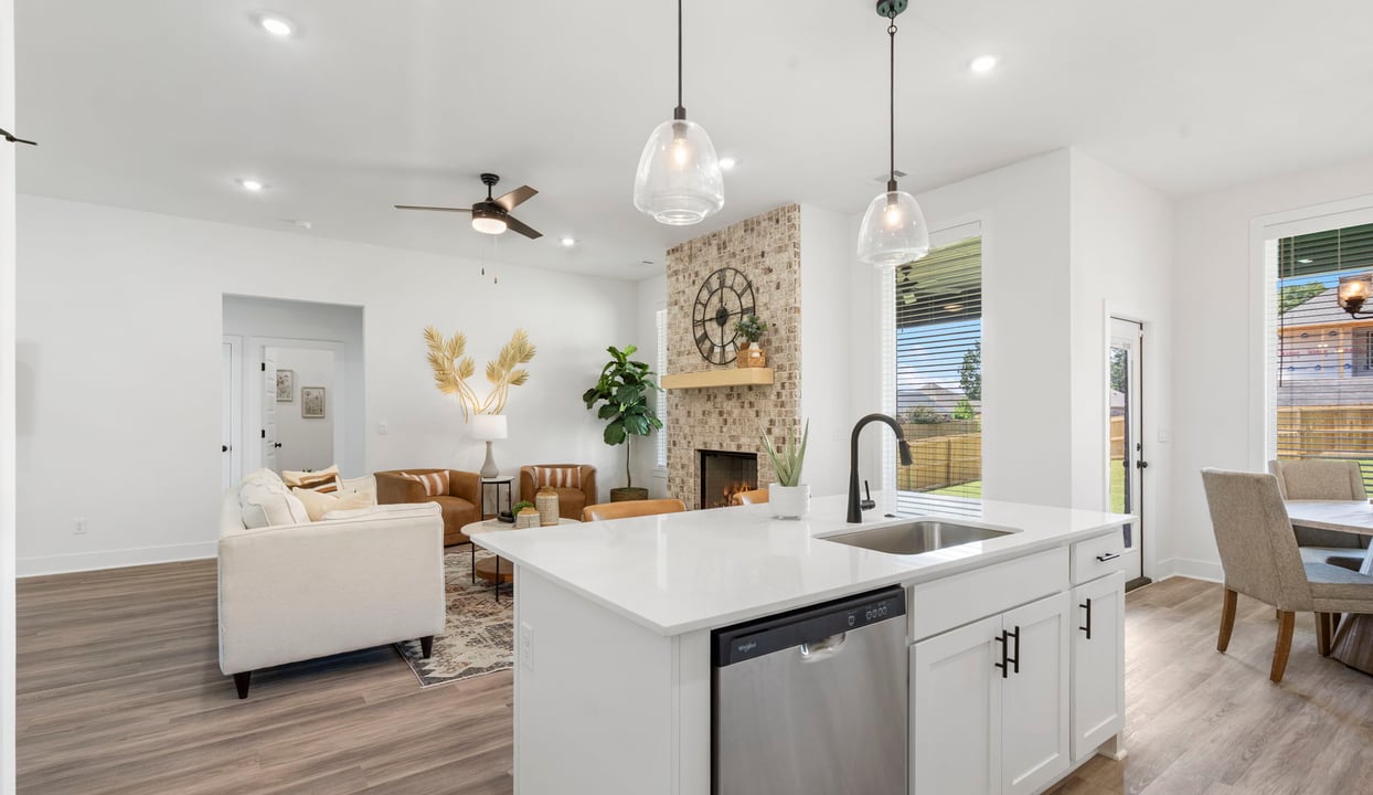 Living, Kitchen, and Breakfast