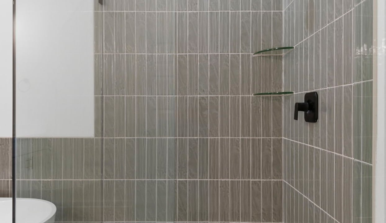 Primary Shower