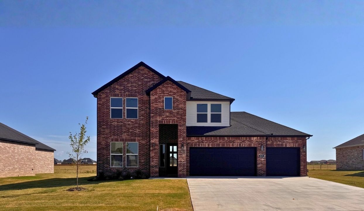 859 Kelleyann Ave. exterior