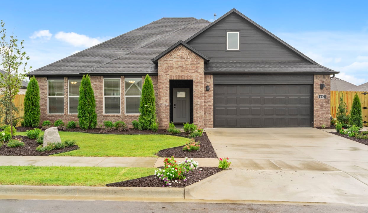 2105 Ivy Ridge Road exterior