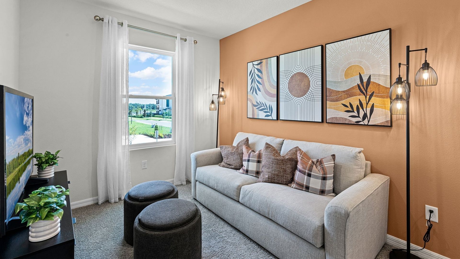 Multi-purpose open area perfect for entertaining, work or play.